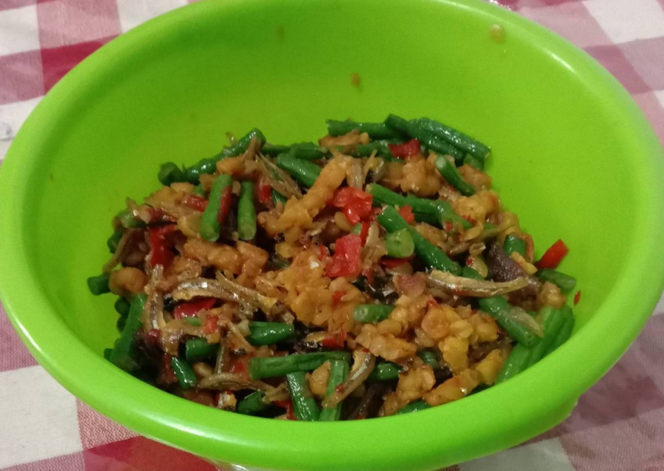 Balado teri, tempe, kacang panjang