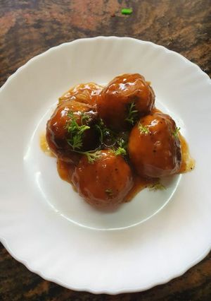 A picture of Veg Manchurian.