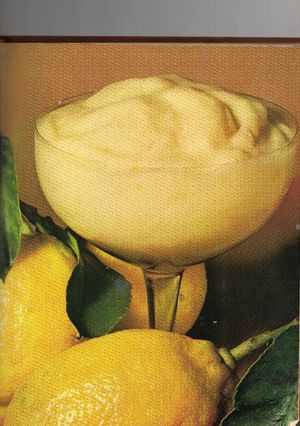 Una foto de Mousse de limón