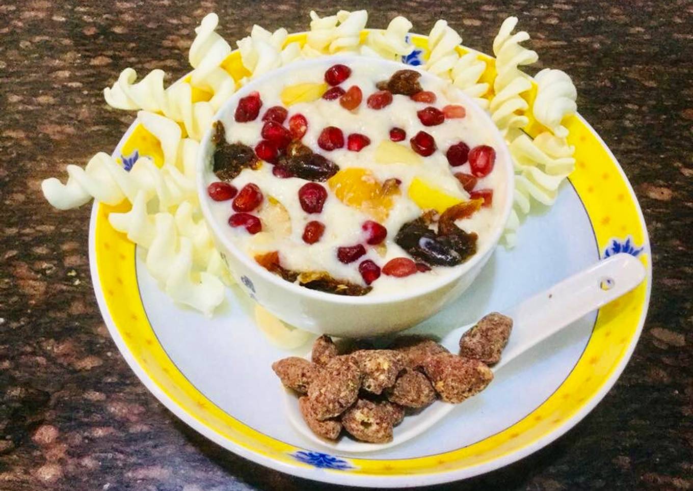 Fruits and Yogurt Pasta