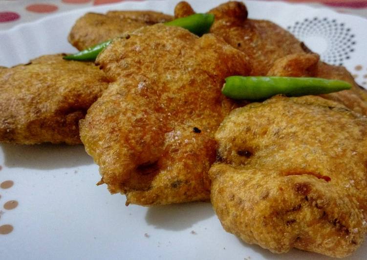 Recipe of Award-winning Brinjal Fritters or Beguni