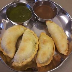 A picture of Stuff Lilva ghughra (tuver).
