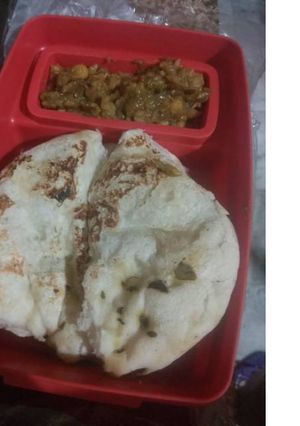 मटर कुलचा (Matar Kulcha recipe in Hindi) रेसिपी मुख्य फोटो