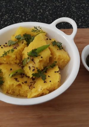 A picture of Rava Besan Dhokla And Tomato Coriander Chutney.