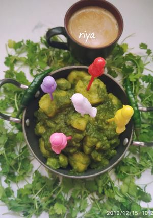 आलू दम (Aloo dum recipe in Hindi) रेसिपी मुख्य फोटो