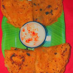 A picture of Quick aloo ke parathe.