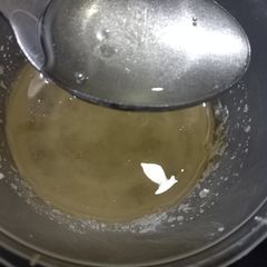 A picture of Sugar syrup.