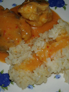 Una foto de Pollo en salsa a mi manera