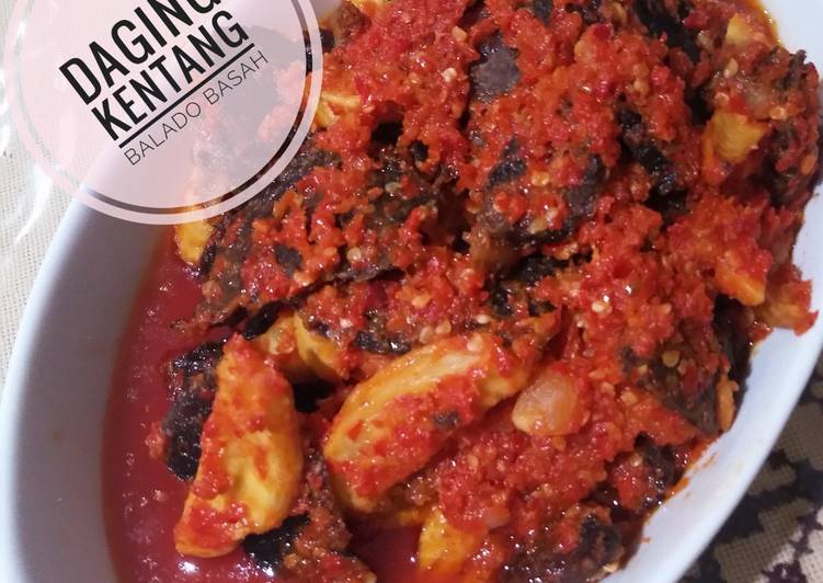 Dendeng Daging dan Kentang Balado Basah