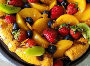 Una foto de Choco-flan con frutas