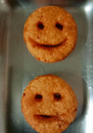 पोटैटो स्माइली (Potato smiley recipe in hindi) रेसिपी मुख्य फोटो