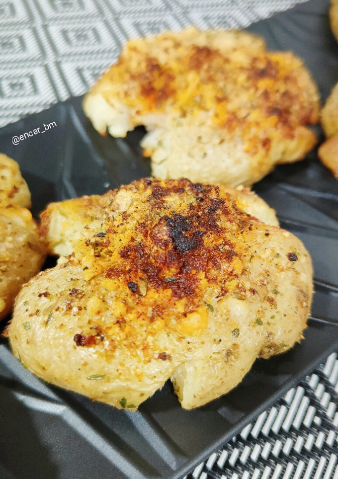 Una foto de Patatas chafadas