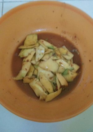 Foto resep Rujak mangga muda bumbu asam muda