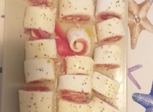 Foto di Rotolo di mozzarella farcita