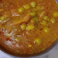 A picture of Peas ke sabzi.