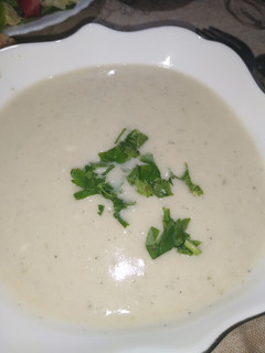 A picture of Creamy potato&chicken soup.