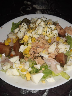 Una foto de Ensalada MUY ligera