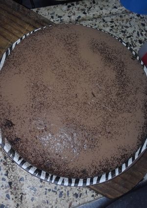 Una foto de Torta de chocolate fácil y sin huevo