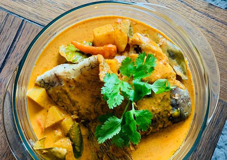 Bagaimana Menyiapkan GULAI Ikan gurame, Lezat