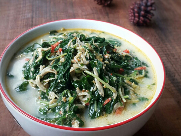 Langkah Mudah untuk Menyiapkan Gulai teri daun singkong, Sempurna