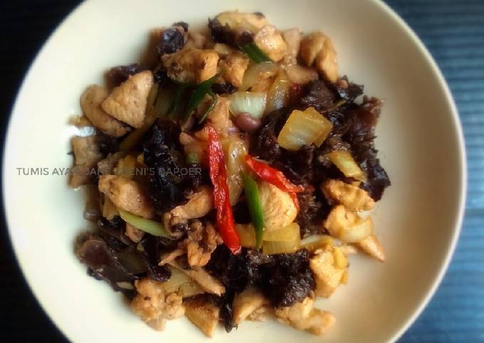 Ayam tumis jahe / thai ginger chicken