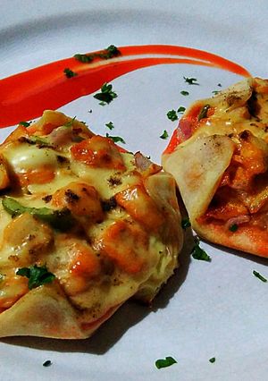 A picture of No yeast no cheese pizza.