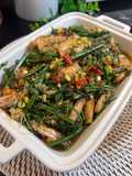 Tumis pakis udang komplit