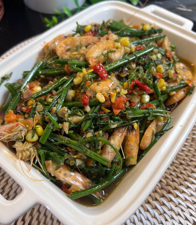 Foto resep Tumis pakis udang komplit
