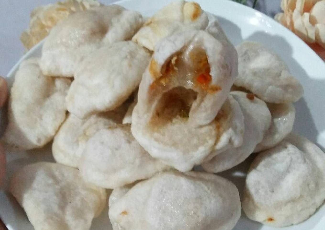 Cireng isi sambel goang