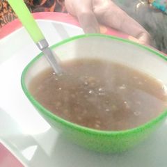 A picture of Veg monchew soup.