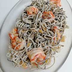 Una foto de Gulas con gambas