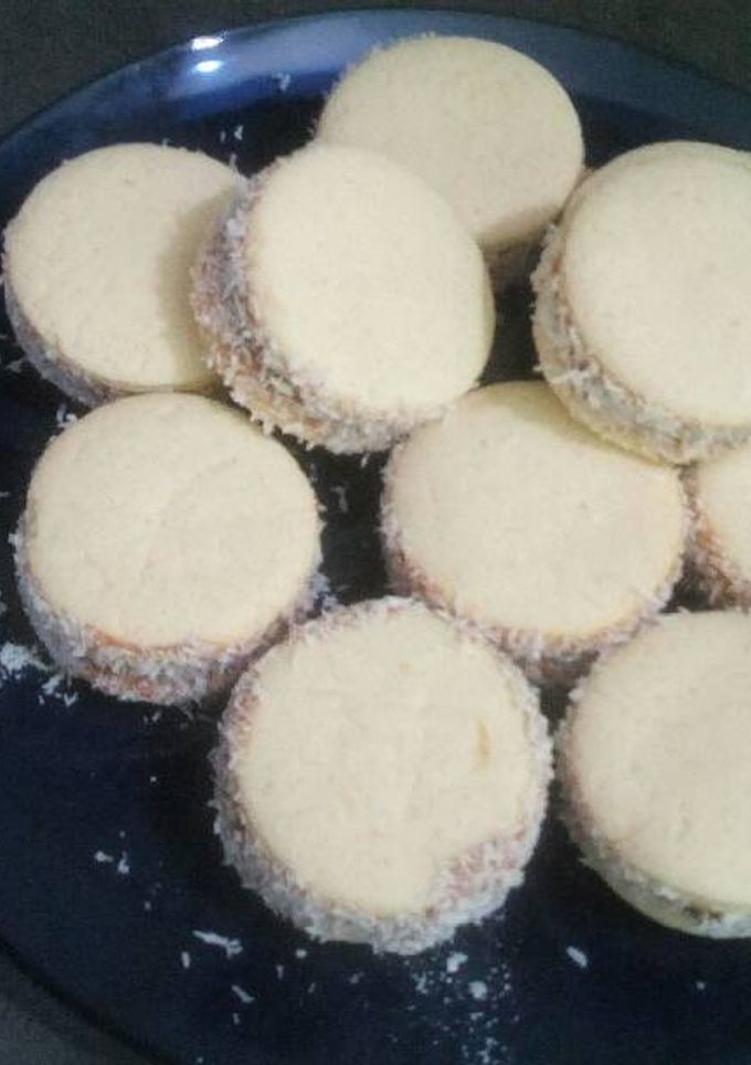 Una foto de Alfajores de maicena súper fáciles