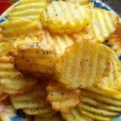 A picture of Rigged potato crisps.