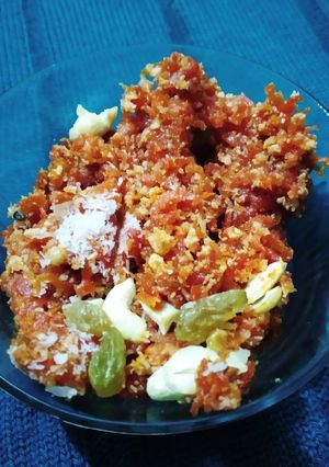 गाजर का हलवा (gajar ka halwa recipe in Hindi) रेसिपी मुख्य फोटो