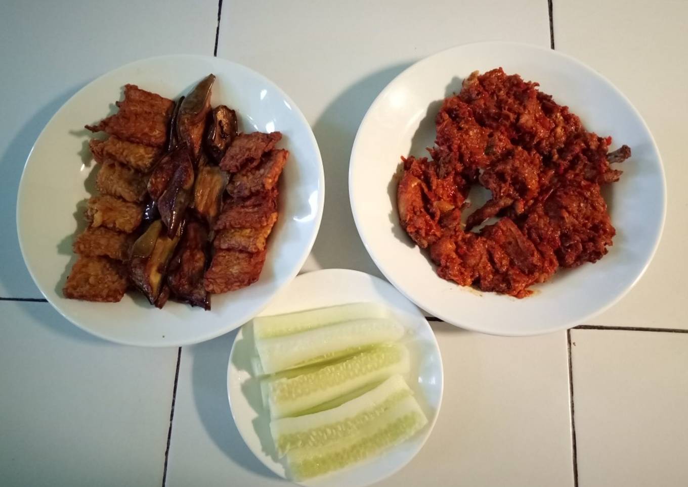 Ayam geprek sambel terasi