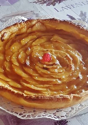 Foto principal de Tarta de manzana con bechamel dulce ♡♡♡