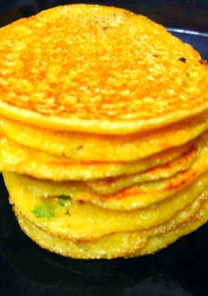 A picture of Mini Rava and Vegetable Pancake.