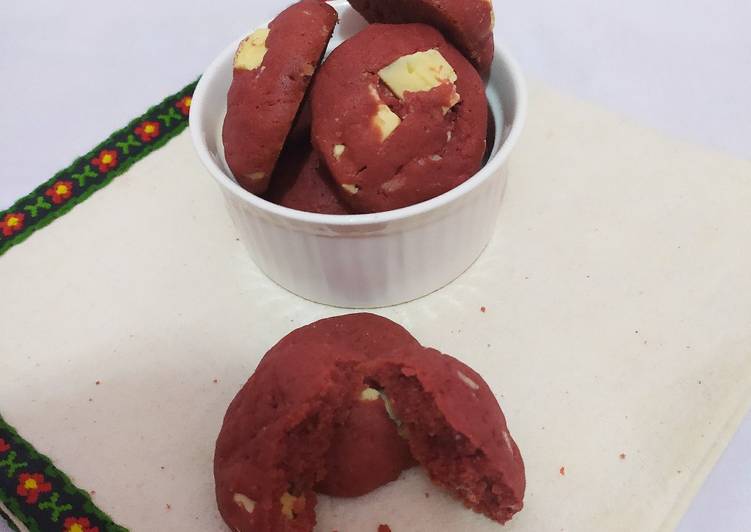 Langkah Mudah untuk Membuat Red Velvet Soft Cookies Anti Gagal