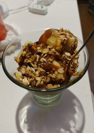 Una foto de Postre banana Split