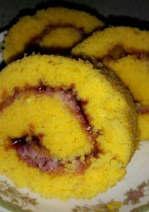 Foto resep Roll Cake topping suka-sukaku