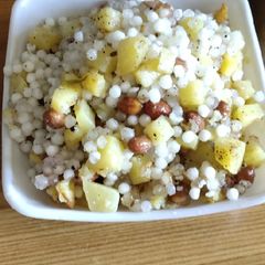 A picture of Sabudana khichdi (sago khichdi).