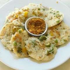 A picture of Semiya Rava Idli.
