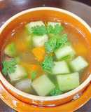 Canh bí xanh và bí đỏ nấu nấm