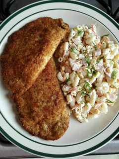 Una foto de 💠Dobladitas de pollo y sopa fría 💠