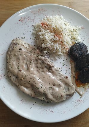 Una foto de Cadera con salsa de frizzante