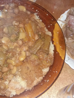صورة لوصفة بربوشة بالخضر ولحم الغنم
