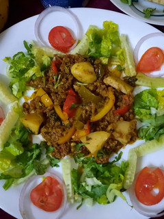 A picture of Red Spicy Qeema Shimla Mirch n potato.