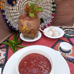 A picture of Momos Chutney.