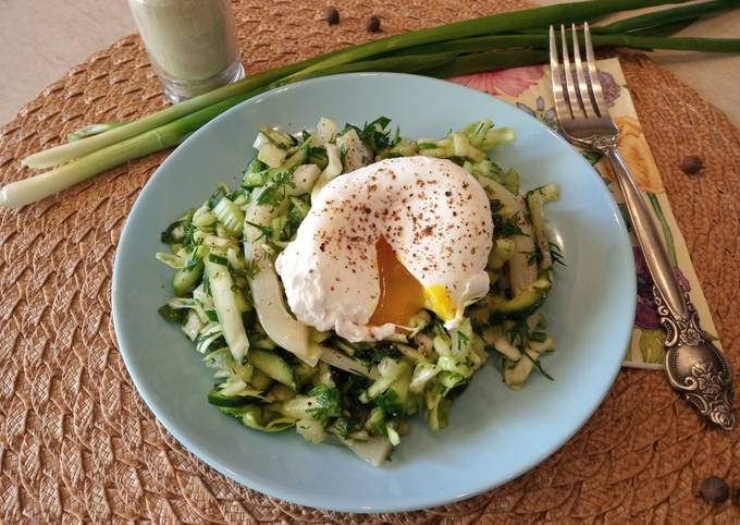 Салат с кальмаром, яйцом и луком - пошаговый рецепт с фото | Азбука рецептов