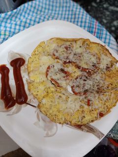 টমেটো চিস অমলেট (tomato cheese omelette recipe in Bengali) রেসিপির প্রধান ছবি